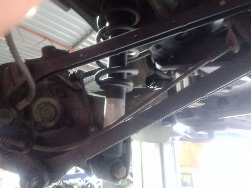 Recambio de amortiguador trasero izquierdo para mini mini countryman (r60) one d referencia OEM IAM   