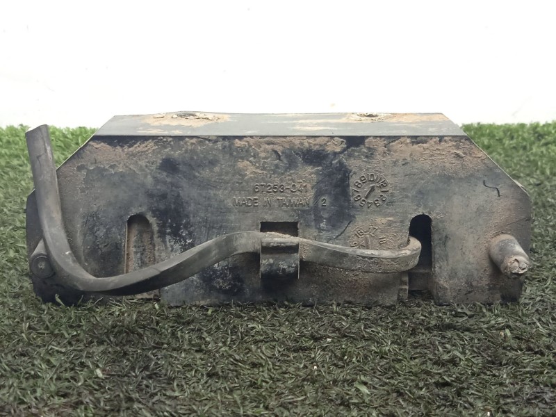 Recambio de piloto lateral derecho para volvo fl xxx 7.2 diesel referencia OEM IAM SIN REFERENCIA  