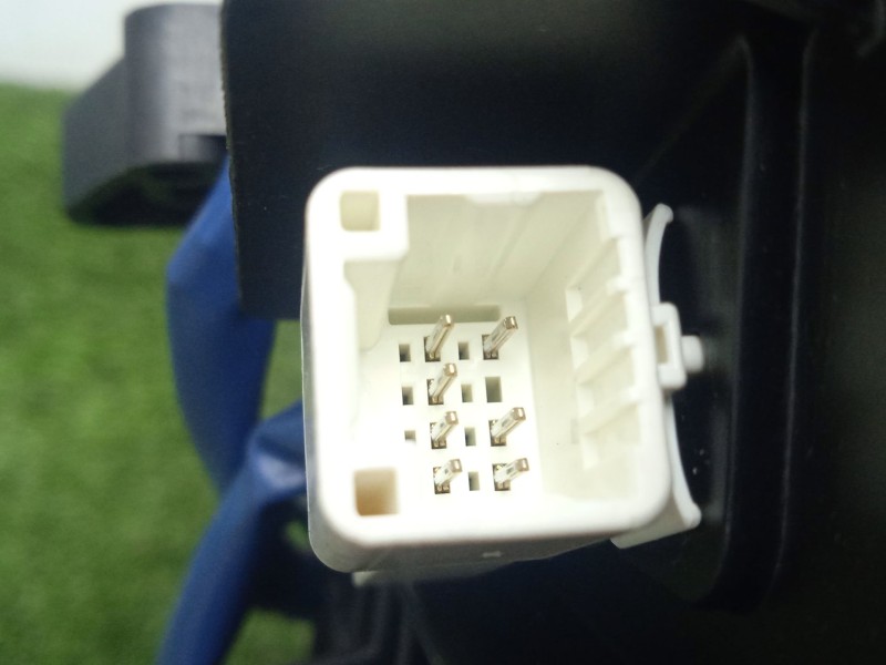 Recambio de palanca cambio para toyota avensis (_t25_) 2.0 (azt250_) referencia OEM IAM SIN REFERNCIA  AUTOMATICO