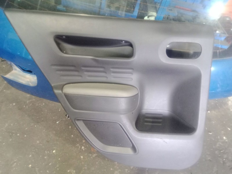 Recambio de guarnecido puerta trasera izquierda para citroën c4 cactus 1.5 bluehdi 100 referencia OEM IAM   