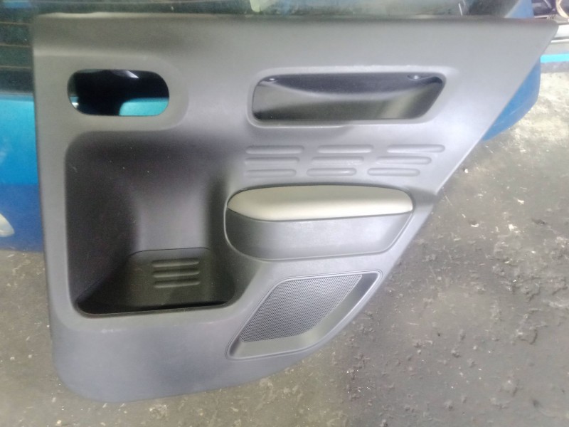 Recambio de guarnecido puerta trasera derecha para citroën c4 cactus 1.5 bluehdi 100 referencia OEM IAM   