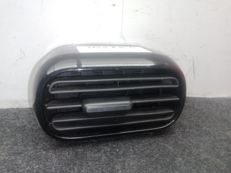 Recambio de aireador delantero izquierdo para citroën c4 cactus 1.5 bluehdi 100 referencia OEM IAM 9800167677  