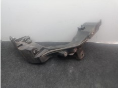 Recambio de soporte faro derecho para hyundai i30 (gd) 1.4 crdi referencia OEM IAM 64166A6000   2