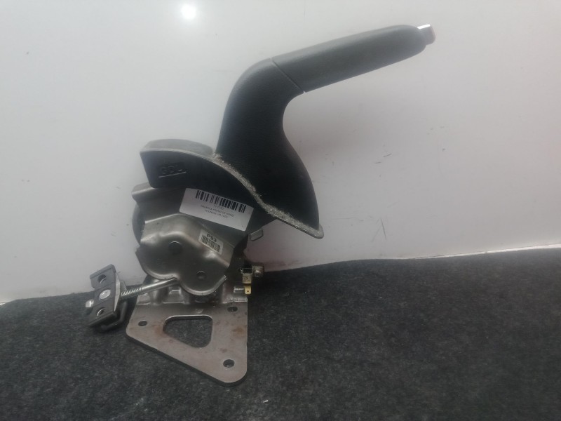 Recambio de palanca freno de mano para hyundai i30 (gd) 1.4 crdi referencia OEM IAM NO TIENE  