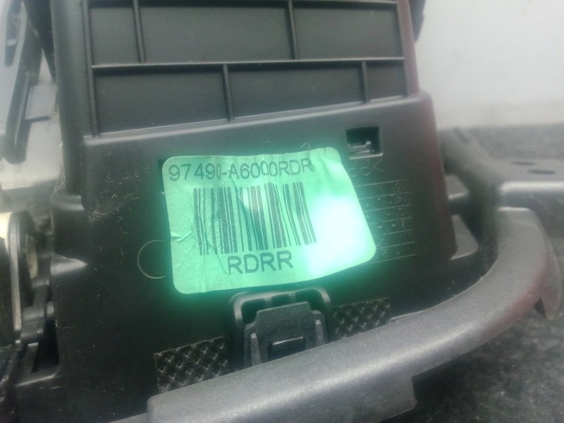 Recambio de aireador delantero derecho para hyundai i30 (gd) 1.4 crdi referencia OEM IAM 97490A6000RDR  