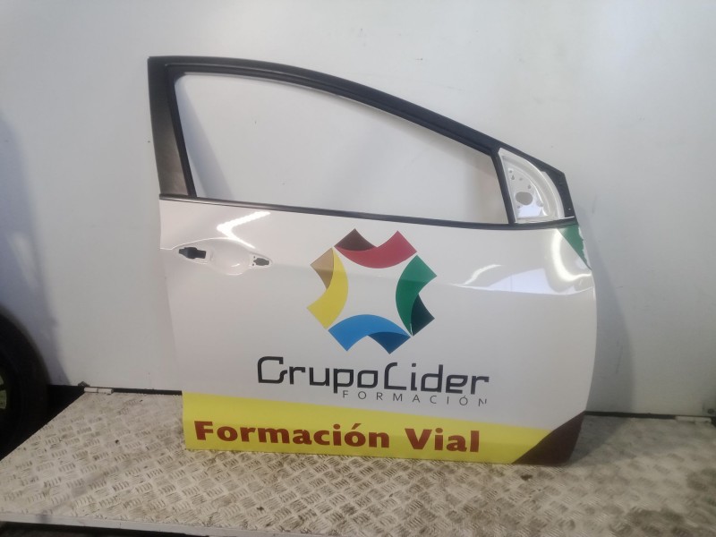 Recambio de puerta delantera derecha para hyundai i30 (gd) 1.4 crdi referencia OEM IAM   
