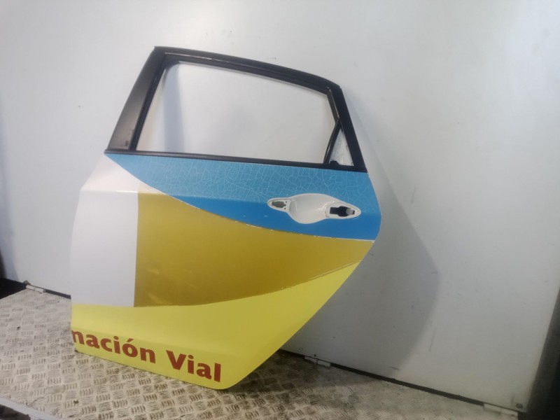 Recambio de puerta trasera izquierda para hyundai i30 (gd) 1.4 crdi referencia OEM IAM   