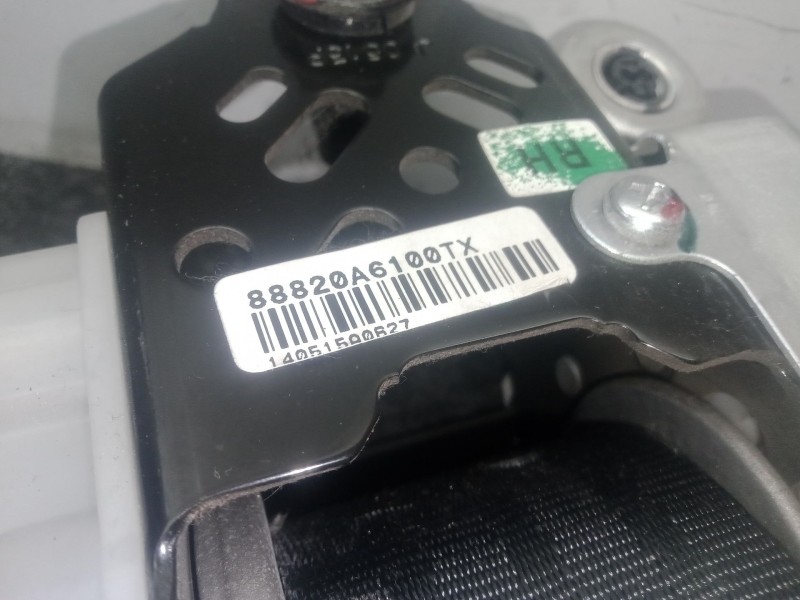 Recambio de cinturon seguridad delantero derecho para hyundai i30 (gd) 1.4 crdi referencia OEM IAM 88820A6100TX  