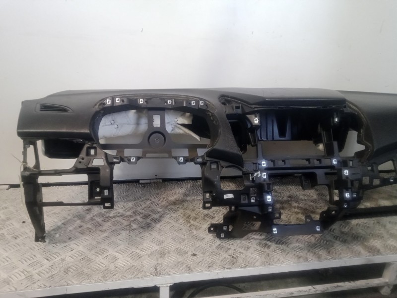Recambio de salpicadero para hyundai i30 (gd) 1.4 crdi referencia OEM IAM   