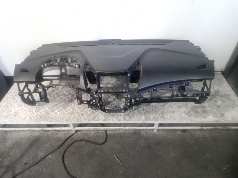 Recambio de salpicadero para hyundai i30 (gd) 1.4 crdi referencia OEM IAM   