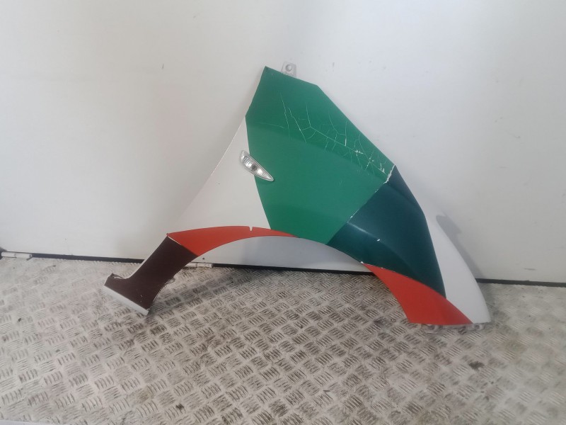 Recambio de aleta delantera derecha para hyundai i30 (gd) 1.4 crdi referencia OEM IAM   