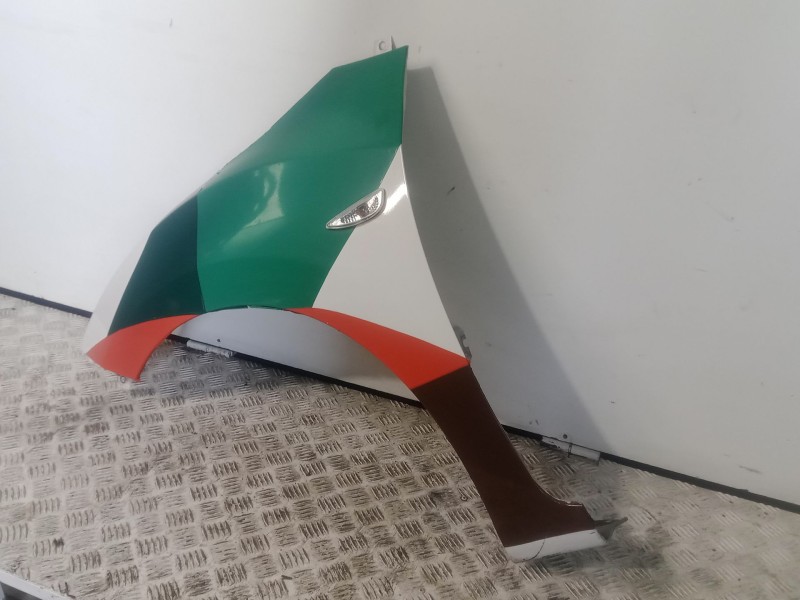 Recambio de aleta delantera izquierda para hyundai i30 (gd) 1.4 crdi referencia OEM IAM   