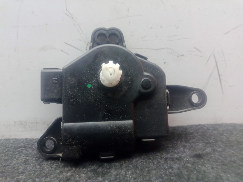 Recambio de motor trampilla calefaccion para hyundai i30 (gd) 1.4 crdi referencia OEM IAM   