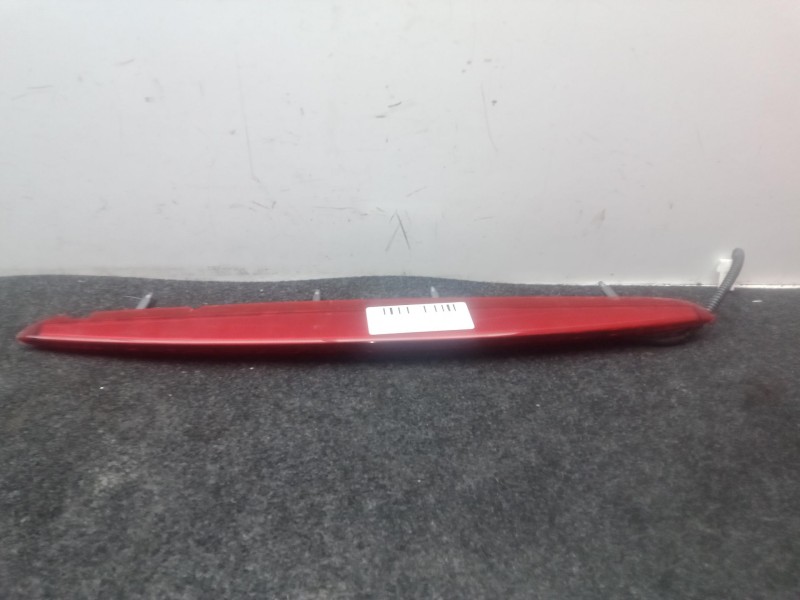 Recambio de luz central de freno para hyundai i30 (gd) 1.4 crdi referencia OEM IAM 92700A5000  