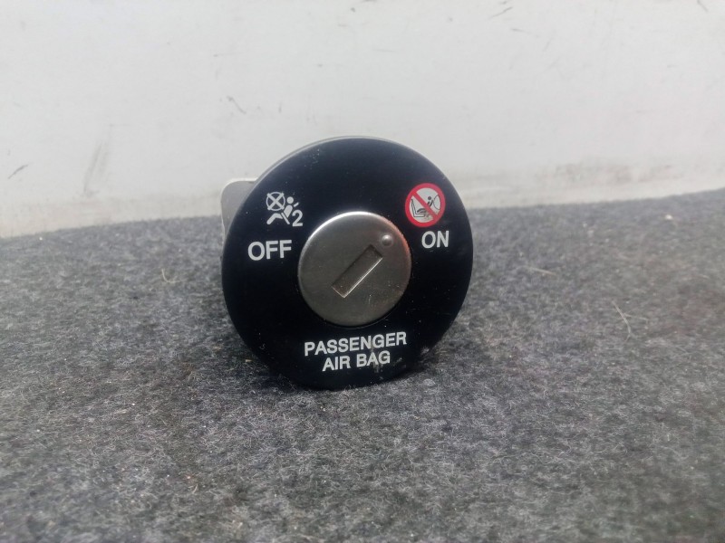 Recambio de interruptor para hyundai i30 (gd) 1.4 crdi referencia OEM IAM   