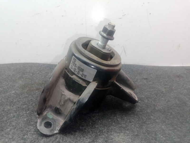 Recambio de soporte motor derecho para hyundai i30 (gd) 1.4 crdi referencia OEM IAM 21810A5200  