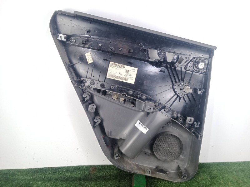 Recambio de guarnecido puerta trasera derecha para audi q5 (8rb) 2.0 tdi quattro referencia OEM IAM 8R0867306  