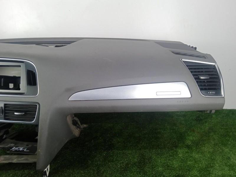 Recambio de salpicadero para audi q5 (8rb) 2.0 tdi quattro referencia OEM IAM 8R1857041F  