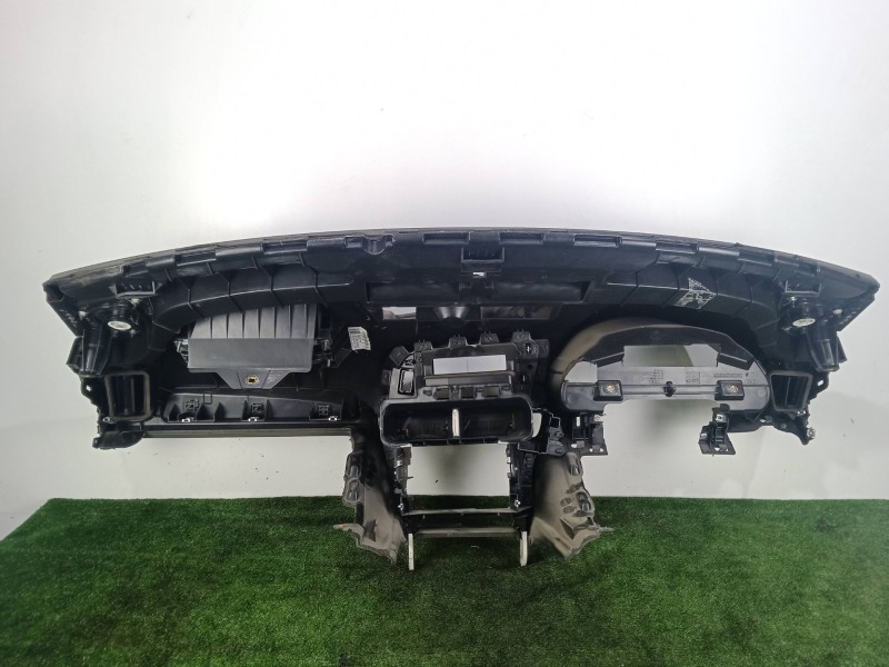 Recambio de salpicadero para audi q5 (8rb) 2.0 tdi quattro referencia OEM IAM 8R1857041F  