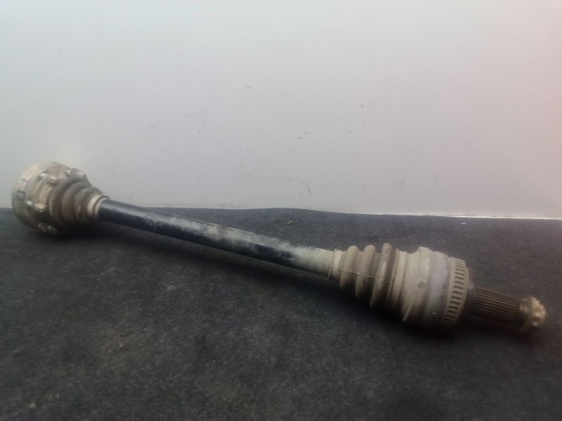 Recambio de transmision trasera derecha para bmw x3 (e83) 2.0 i referencia OEM IAM NO TIENE  