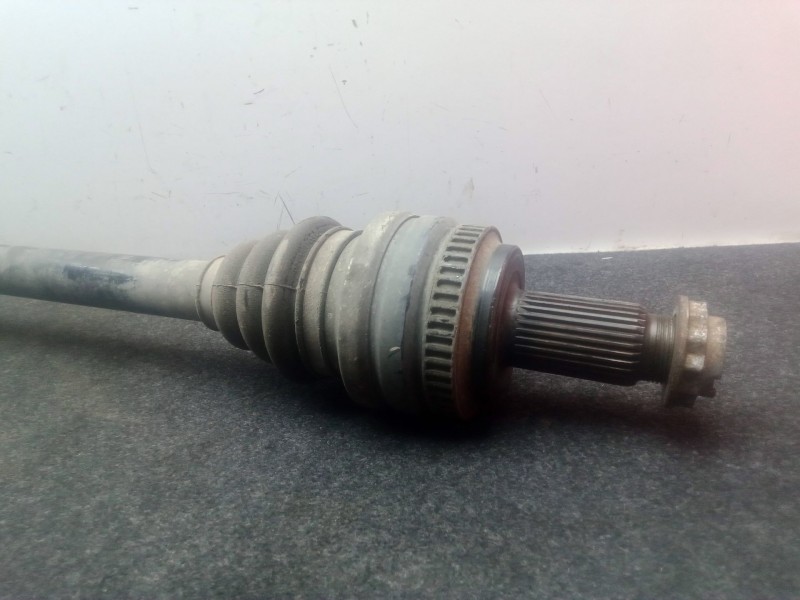 Recambio de transmision trasera derecha para bmw x3 (e83) 2.0 i referencia OEM IAM NO TIENE  