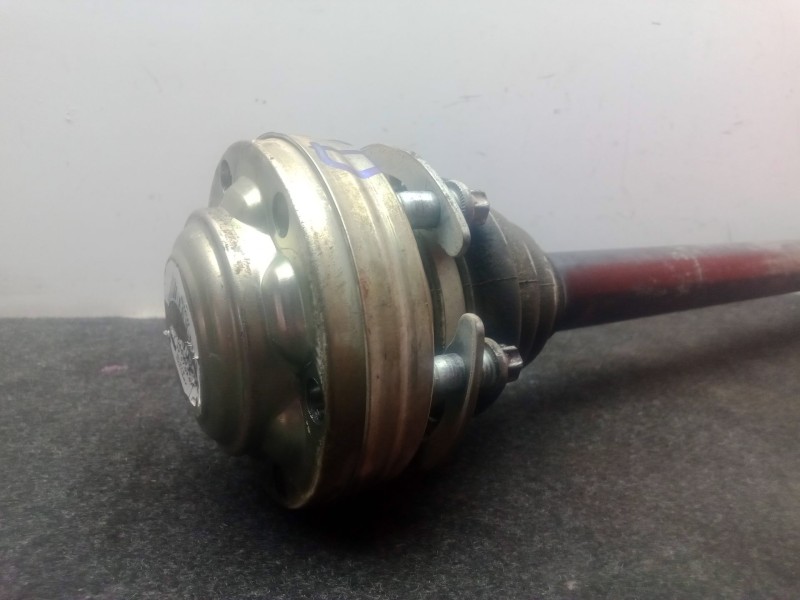 Recambio de transmision trasera derecha para bmw x3 (e83) 2.0 i referencia OEM IAM NO TIENE  