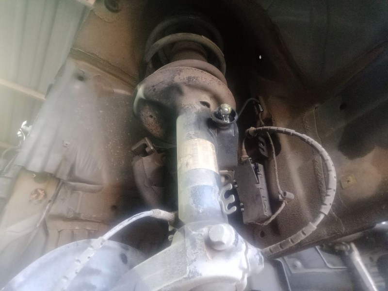 Recambio de amortiguador delantero derecho para bmw x3 (e83) 2.0 i referencia OEM IAM   