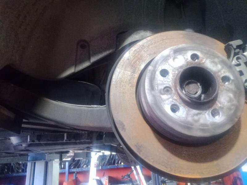 Recambio de mangueta trasera izquierda para bmw x3 (e83) 2.0 i referencia OEM IAM   