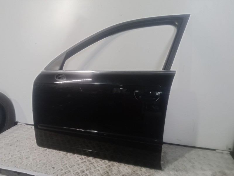 Recambio de puerta delantera izquierda para seat exeo (3r2) 2.0 tdi referencia OEM IAM   NEGRO