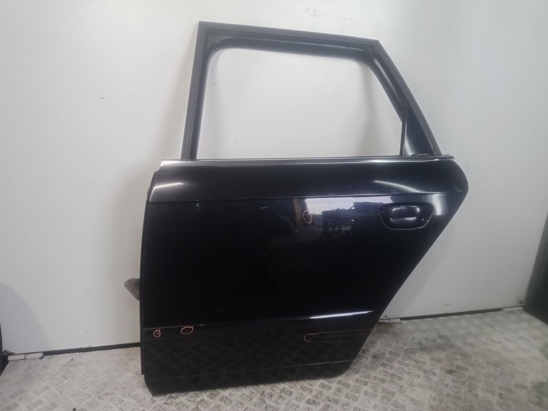 Recambio de puerta trasera izquierda para seat exeo (3r2) 2.0 tdi referencia OEM IAM   NEGRO