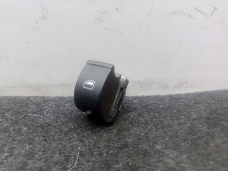 Recambio de mando elevalunas delantero derecho para seat exeo (3r2) 2.0 tdi referencia OEM IAM 8E0959855A  