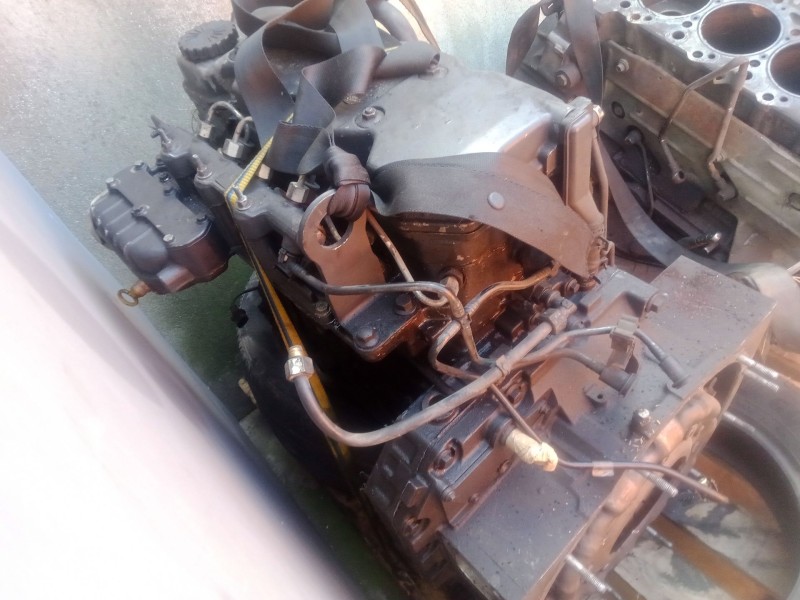 Recambio de despiece motor para iveco eurocargo 100e18 e5 referencia OEM IAM F4AE3481B  