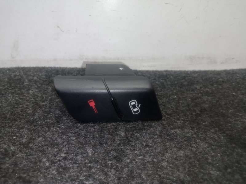 Recambio de mando cierre centralizado para seat exeo (3r2) 2.0 tdi referencia OEM IAM 8E19621075PR  