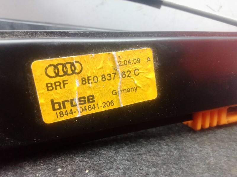 Recambio de elevalunas delantero derecho para seat exeo (3r2) 2.0 tdi referencia OEM IAM 8E0837462C - 1844104641206  BROSE