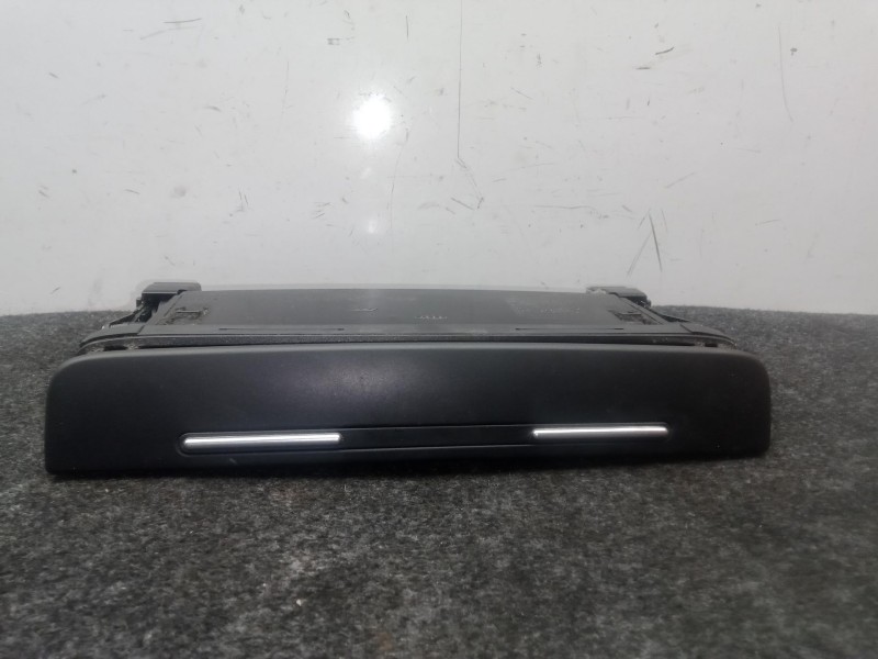 Recambio de guantera para seat exeo (3r2) 2.0 tdi referencia OEM IAM 8H0857058F  CENTRAL