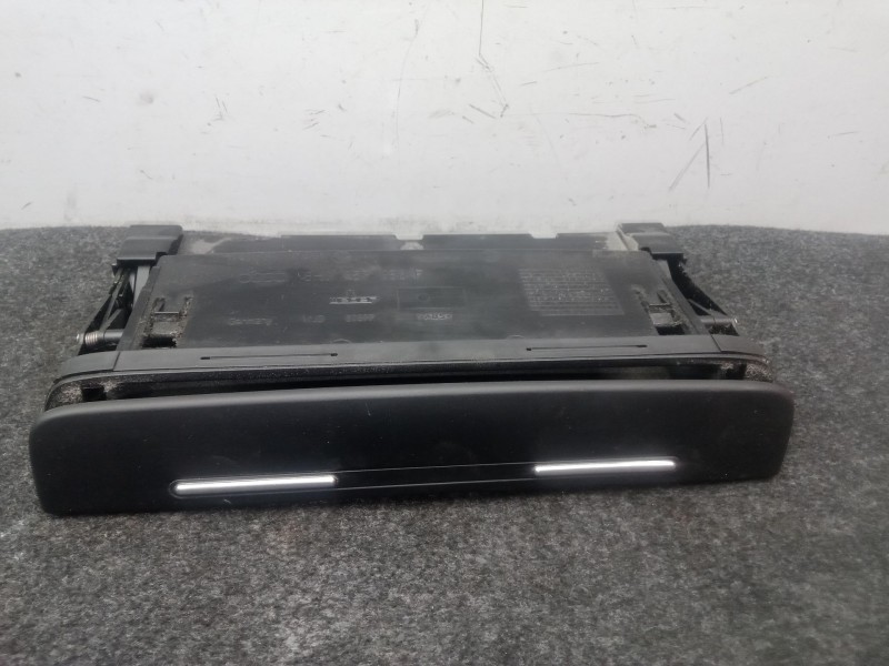 Recambio de guantera para seat exeo (3r2) 2.0 tdi referencia OEM IAM 8H0857058F  CENTRAL