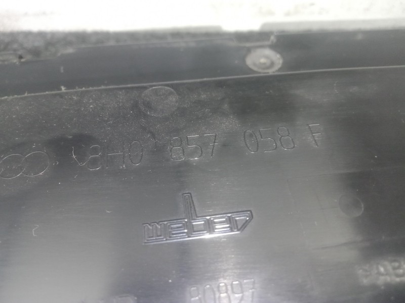 Recambio de guantera para seat exeo (3r2) 2.0 tdi referencia OEM IAM 8H0857058F  CENTRAL