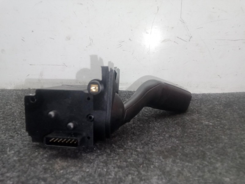 Recambio de mando multifuncion para seat exeo (3r2) 2.0 tdi referencia OEM IAM 4E0953521B  CONTROL CRUCERO