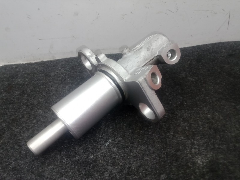 Recambio de bomba freno para seat exeo (3r2) 2.0 tdi referencia OEM IAM NO TIENE  TRW