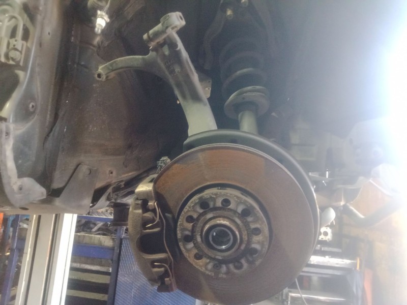 Recambio de mangueta delantera derecha para seat exeo (3r2) 2.0 tdi referencia OEM IAM   