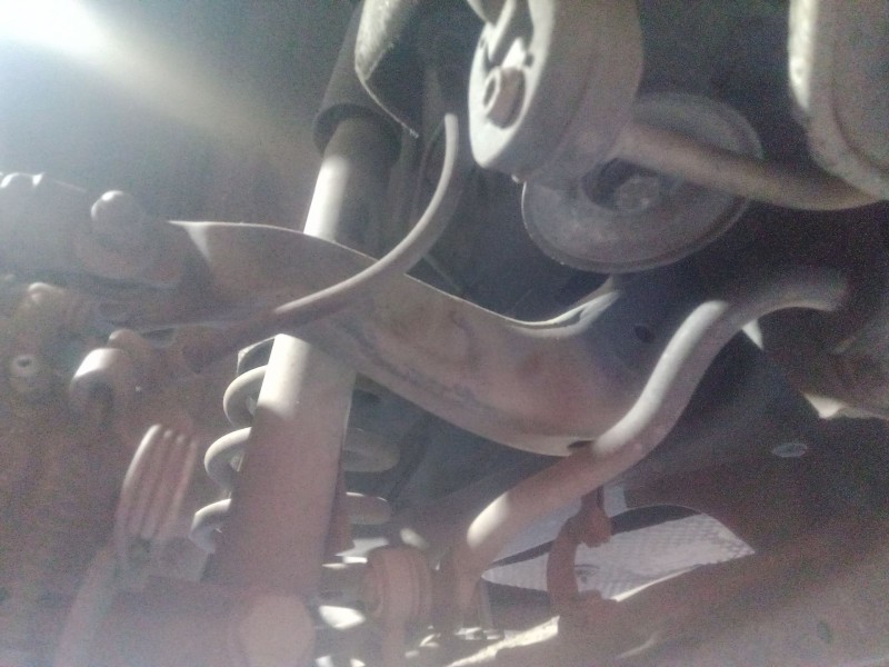 Recambio de brazo suspension superior trasero izquierdo para seat exeo (3r2) 2.0 tdi referencia OEM IAM   