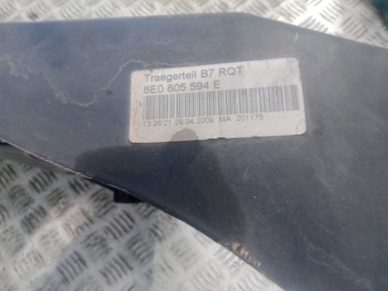 Recambio de panel frontal para seat exeo (3r2) 2.0 tdi referencia OEM IAM 8E0805594E  