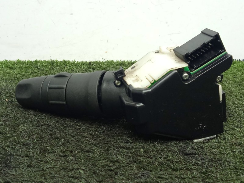 Recambio de mando limpia para nissan note (e11, ne11) 1.5 dci referencia OEM IAM 9901SN 2.CONECTORES 