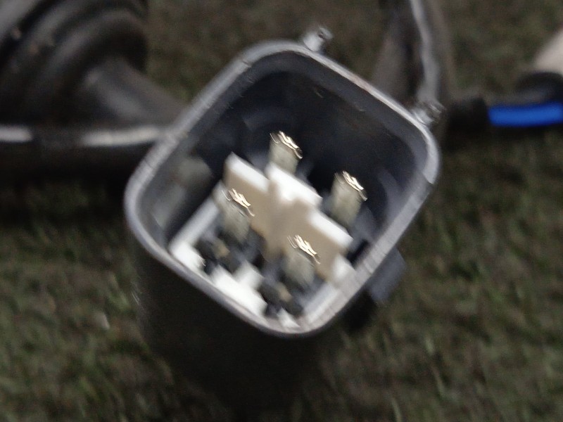 Recambio de sonda lambda para toyota avensis (_t25_) 2.0 (azt250_) referencia OEM IAM 2909602523 4.CABLES M&D