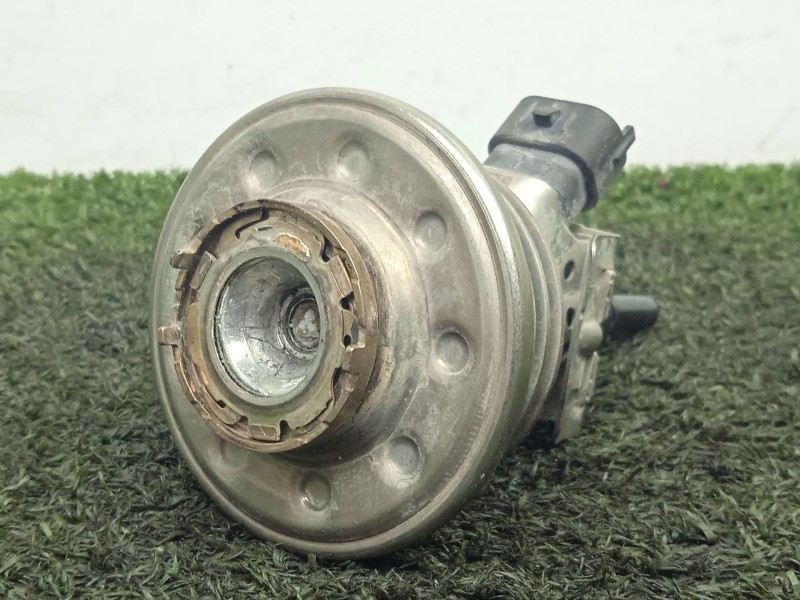 Recambio de inyector para land rover discovery sport (l550) 2.0 d 4x4 referencia OEM IAM SIN REFERENCIA  