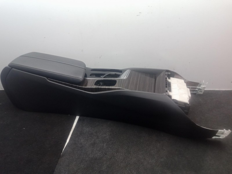 Recambio de apoyabrazos central para bmw 5 (g30, f90) 520 d referencia OEM IAM 51169330664 - 58450713  