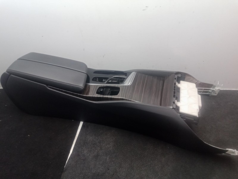 Recambio de apoyabrazos central para bmw 5 (g30, f90) 520 d referencia OEM IAM 51169330664 - 58450713  