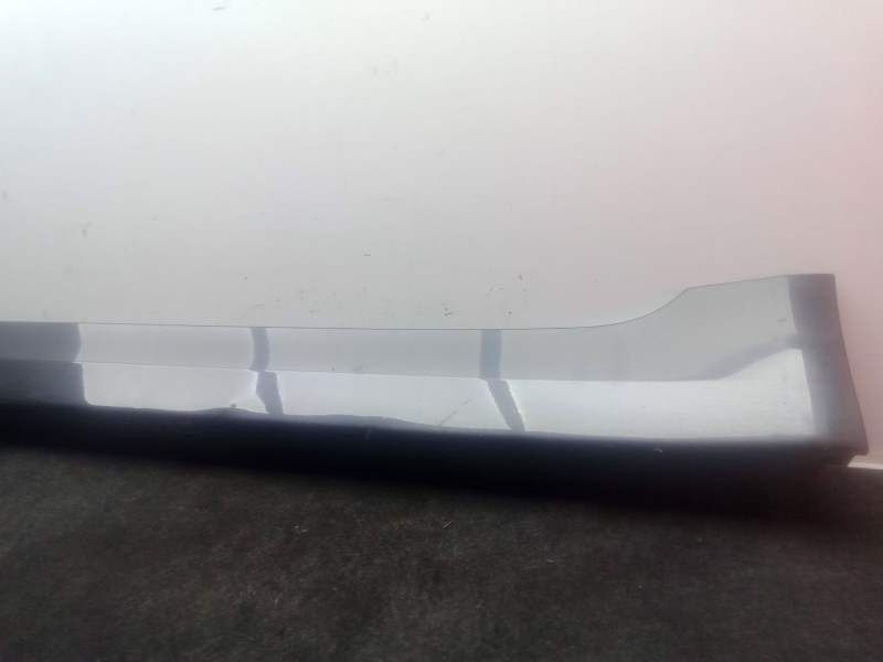 Recambio de faldon lateral para bmw 5 (g30, f90) 520 d referencia OEM IAM 51777387337 - 7387337  IZQUIERDO