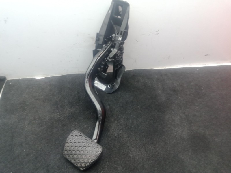 Recambio de pedal freno para bmw 5 (g30, f90) 520 d referencia OEM IAM 686177107 - 686177107ES  