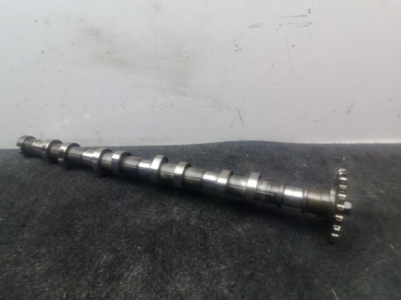 Recambio de arbol de levas para hyundai i30 (gd) 1.4 crdi referencia OEM IAM NO TIENE  